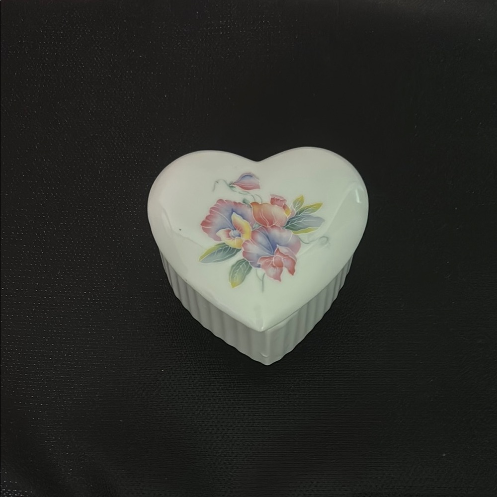 Pink and White Heart-Shaped Floral Accent Decor